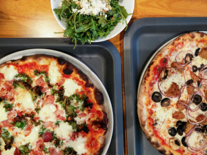 Pizzeria Bros - Une pizza personnelle prête en 2 minutes! Dans le Vieux-Montréal
