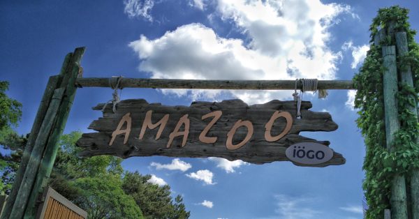 L'entrée du parc aquatique Amazoo du zoo de Granby | Nouvelles glissades d'eau et une rivière aventure revampée pour l'été 2016
